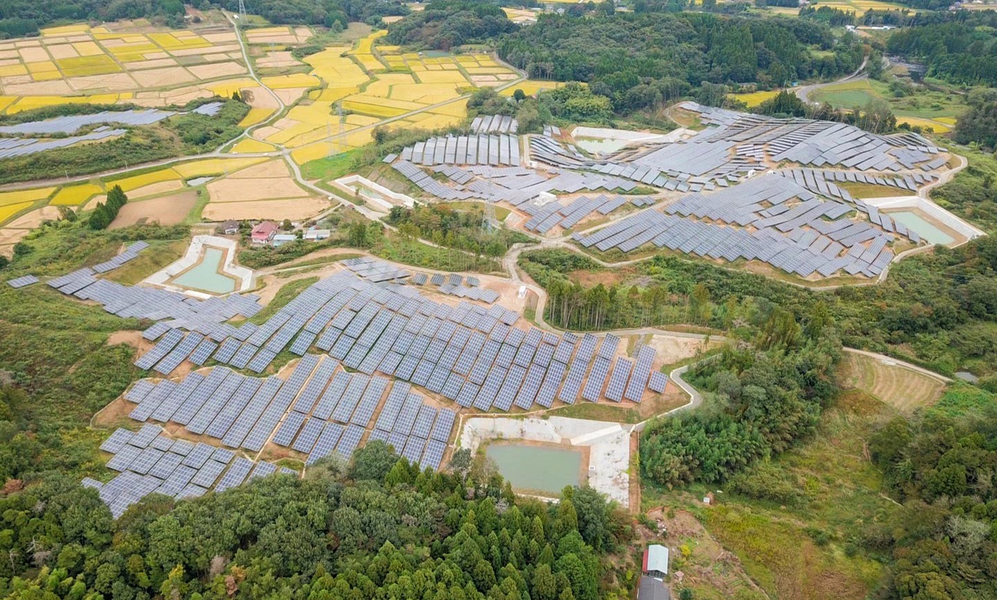 Solar panel manufacturers  Solar panel manufacturers